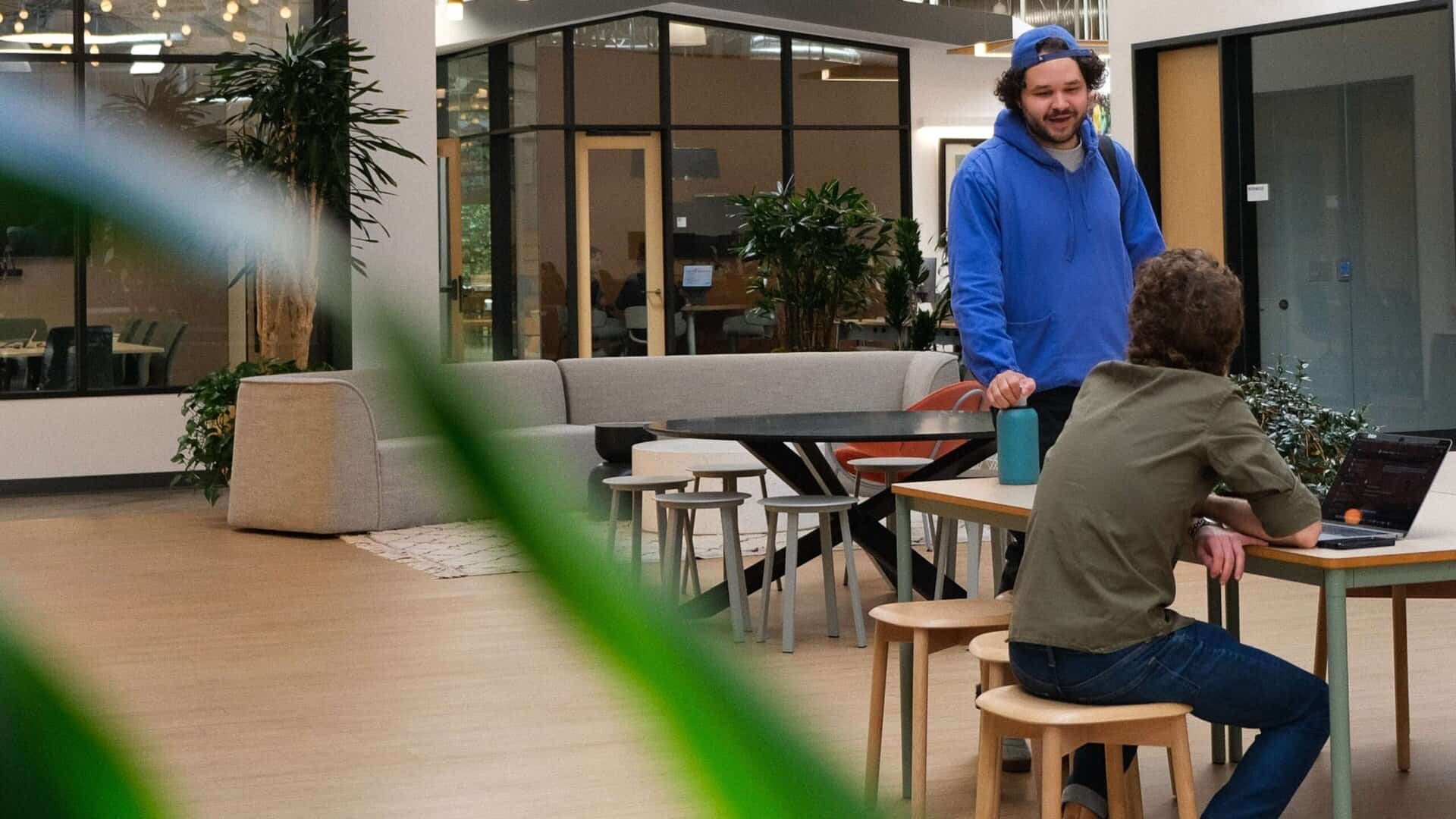 Contact us desktop top content image 1920x1080 (1)